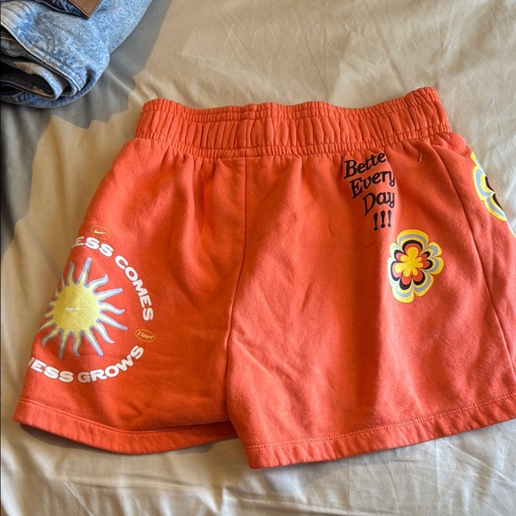 Nike Orange Women's Sweat Shorts - Picture 2 of 4
